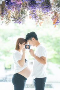 マタニティ撮影小物エコー写真夫婦